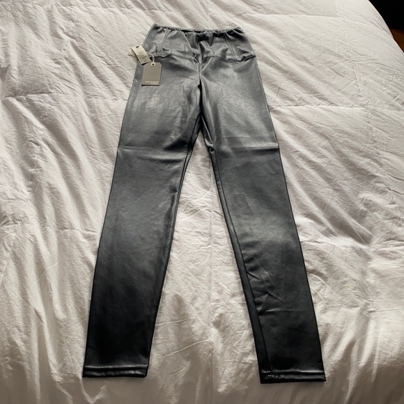 High waisted Daria Pant. Made of Japanese leather - Picture 1 of 1